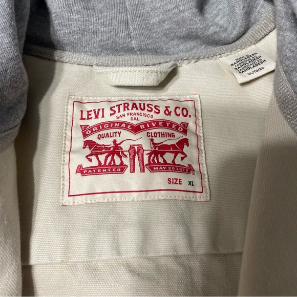 Levi’s jacket - Picture 3 of 5